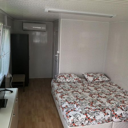 Rosi Guest House Lozenets Bagian luar foto