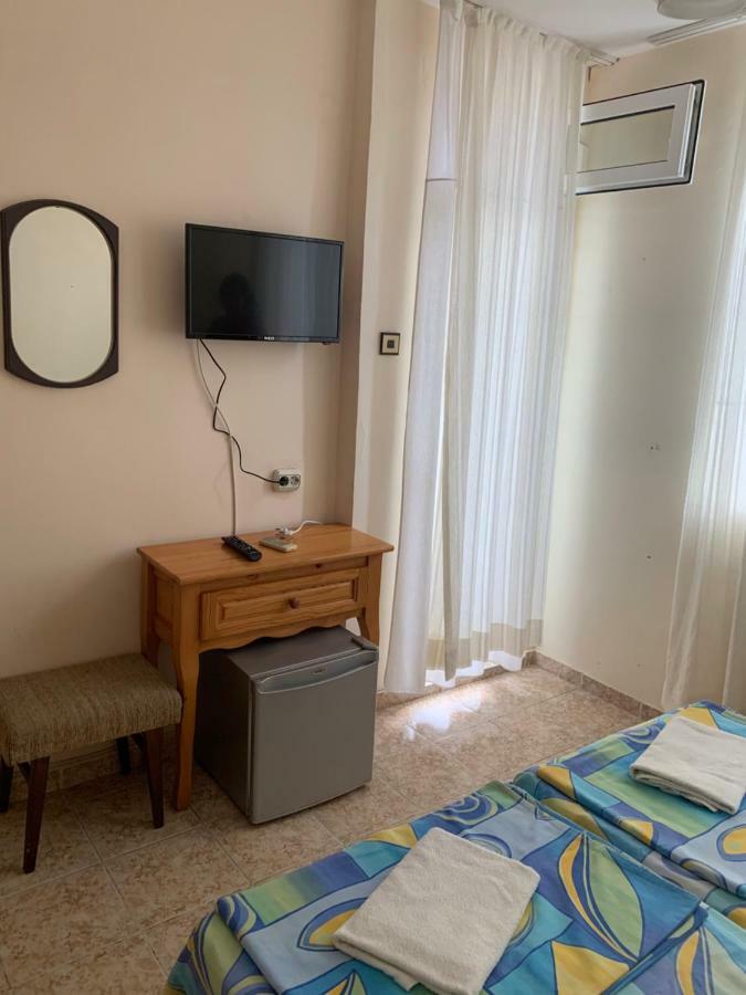 Rosi Guest House Lozenets Bagian luar foto